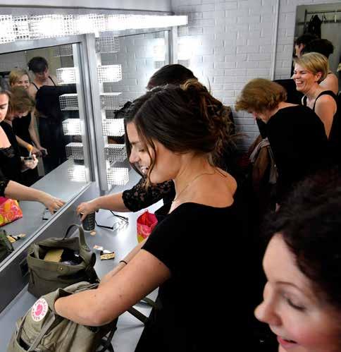 FEM FÖRDELAR UPPLEV MER, BETALA MINDRE För dig som vill uppleva flera HSOkonserter under säsongen får du med våra abonnemang upp till 35% rabatt på ordinarie pris.