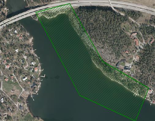 Ekoberget/Graninge Svårsanerade stenstränder. Området har höga marinbiologiska naturvärden.
