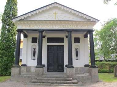 49 Gravkapellet på södra kyrkogården i Nora