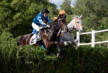 Göteborg Galopp, och dagen före rids fyra hinderlopp på