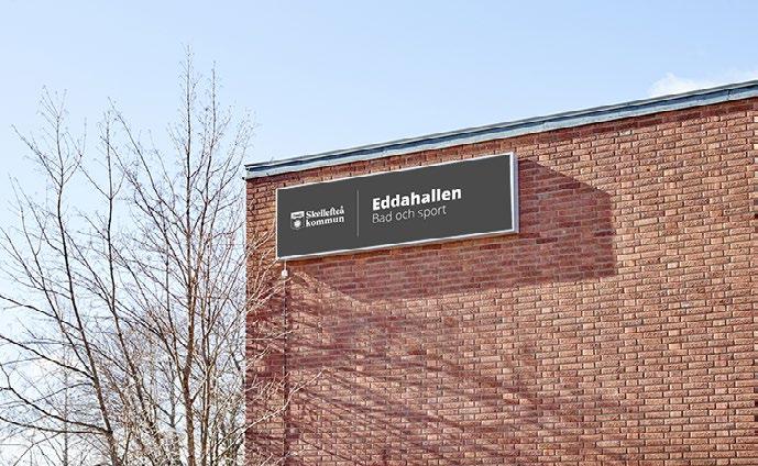 Text. Texten vänsterställs på höger sida med vapnets bredd som friyta mot avskiljande streck mellan både logotyp och text. Belysning.