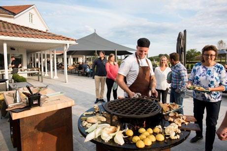 RESTAURANGEN Nu har vi drivit restaurangen i egen regi sedan säsongstarten i år vilket har varit väldigt kul och lärorikt.