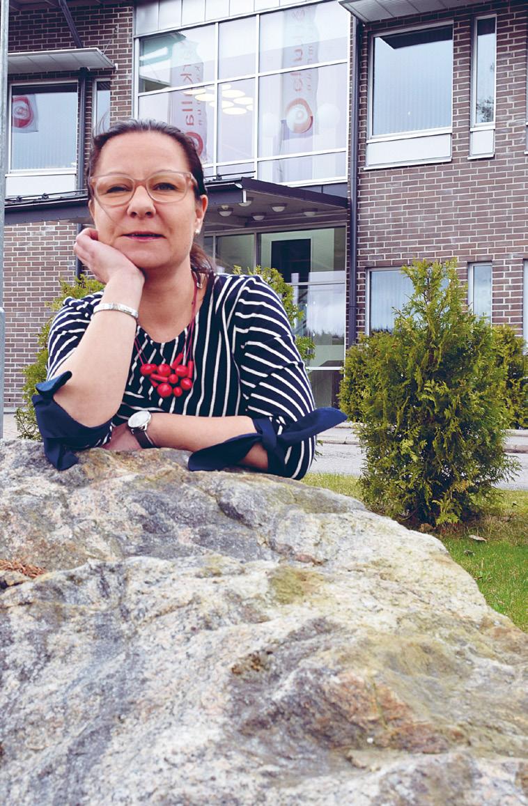 INNEHÅLL VÄLMÅENDE PÅ ARBETSPLATSEN VÄLMÅENDE PÅ ARBETSPLATSEN Vår viktigaste resurs är yrkeskunnig personal. 2 Samarbetet mellan arbetsgivaren och personalen... 3 Information till personalen.