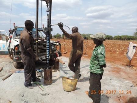 Kalunguni Water Station. 6000 människor kommer att få tillgång till rent vatten.