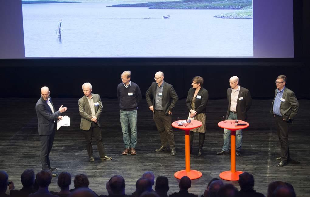 Paneldiskussion: Framgångsfaktorer för utveckling av fiskförvaltningen Paneldiskussion om Framgångsfaktorer för utveckling av fiskförvaltningen: Från vänster: Anders Esselin (Man & Nature,