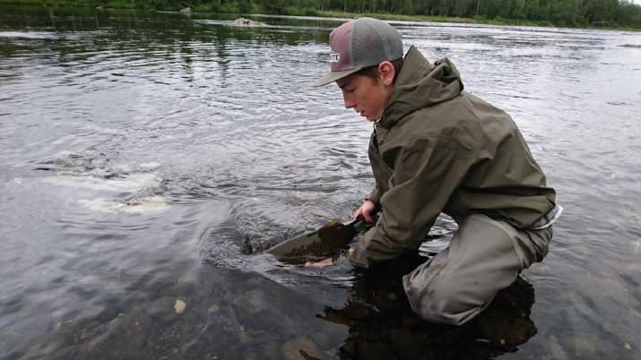 Utveckling av strömfiskresurser i Sorsele Långsiktiga, hållbara och attraktiva fiskeregler lockar gäster och gör fisket bättre.