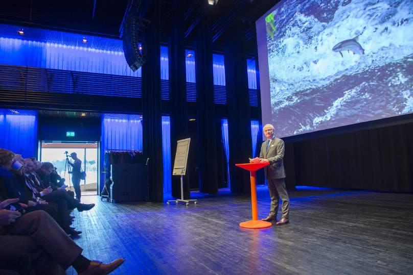 Öppningsanförande av Hans Majestät Konungen Herr statsråd, Fru landshövding, Mina damer och herrar. Det är alltid lika roligt att vara tillbaka här i vackra Västerbotten.