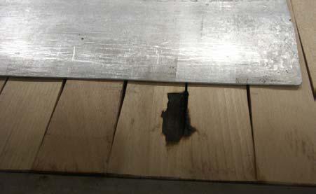 Man önskar för uppvärmningens skull att aluminiumplåten täcker i stort sett hela ämnet.