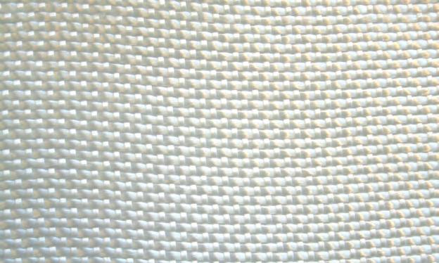 Vävda geotextiler BG-TEX W GTPES High strength vävd geotextile BG-TEX W:s huvudsakliga funktion är att separera, armera och förstärka den aktuella konstruktionen vid fördämningar, kustsäkring,