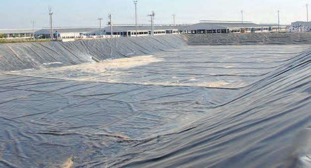 Geomembran AGRU FPP membran AGRU FPP är ett geomembran framställt av flexibelt Polypropylen (FPP) som med sin flexibilitet gör installationen och anpassningen enkel.