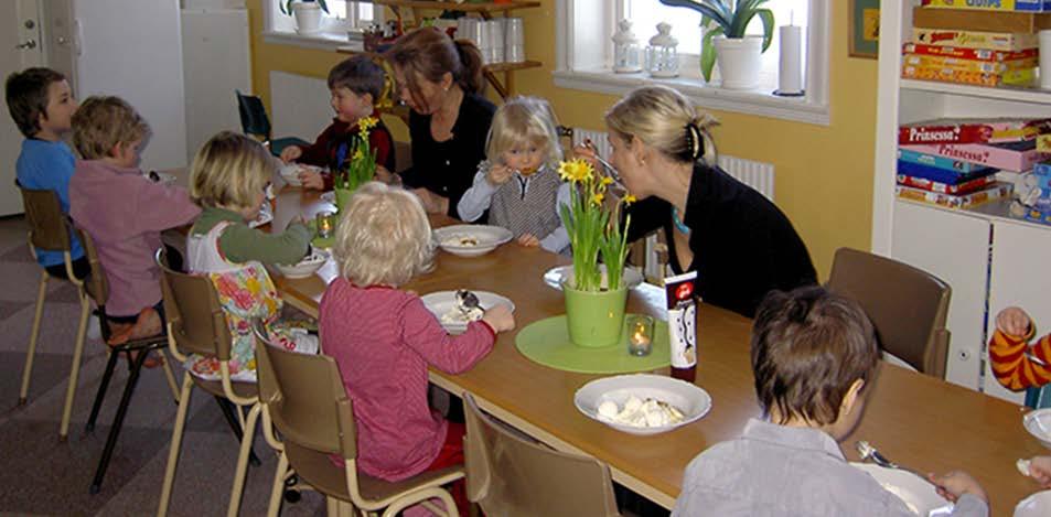 Inre miljö Hygien och smittspridning Det är viktigt att det finns fasta rutiner för handtvätt och personlig hygien för både barn och personal. Det är också viktigt att alla känner till rutinerna.