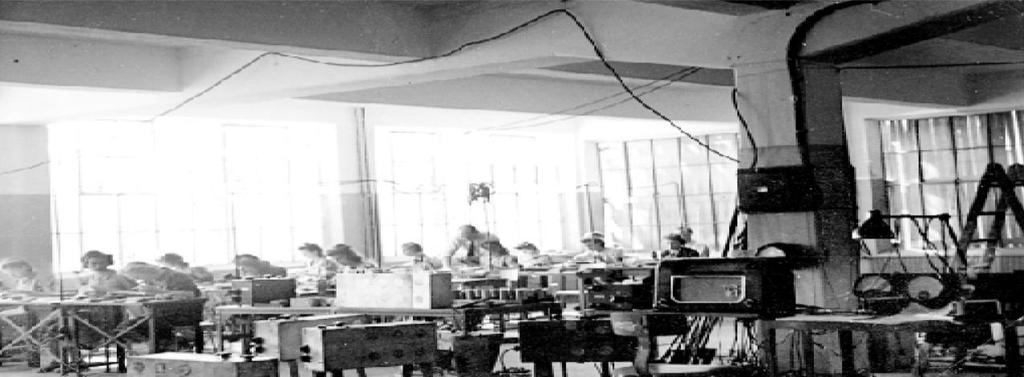 1940 initierades industriell produktion vid Finspångsvägen där radioapparater producerades (Nordström, 2014) av företaget Norrköpings elektrotekniska fabriker AB, Nefa.