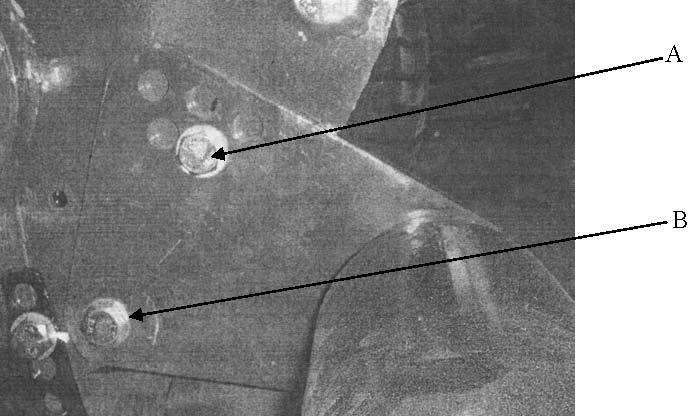 5.6 STÄNGA AV BETESPUTSEN Innan du stänger av betesputsen efter påfrestande körning ska du låta maskinen gå på hälften av arbetsvarvtalet i minst 4 minuter, så att drivremmarna får svalna.