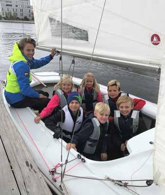 SVENSK SEGLING: UTBILDNING & KLUBBAR Klubbstöd Nationellt klubbstöd Teamet som arbetar med klubbstöd har vuxit under 2017.