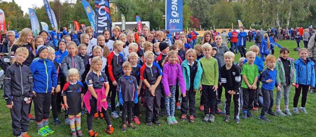 Elsa Törnros och Henrik Falk varit ledare. Även skogskul har hållits på torsdagskvällar i Harbro, vilket gör det lätt för syskon i olika åldrar att delta i den grupp som passar.