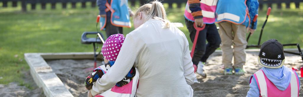 Inledning Att samarbeta mellan skola och näringsliv är mycket viktigt för såväl näringslivets framtida kompetensförsörjning och generationsväxling som för eleverna som ska förberedas inför sitt