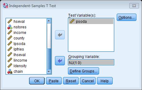 04--7 Hypotetetig i SPSS Tet på medelvärde frå urval: Aalyze/Compare Mea/ idepedet-sample T-tet Age vilke variabel du vill teta Age vilke variabel du vill aväda för att dela i urvale.