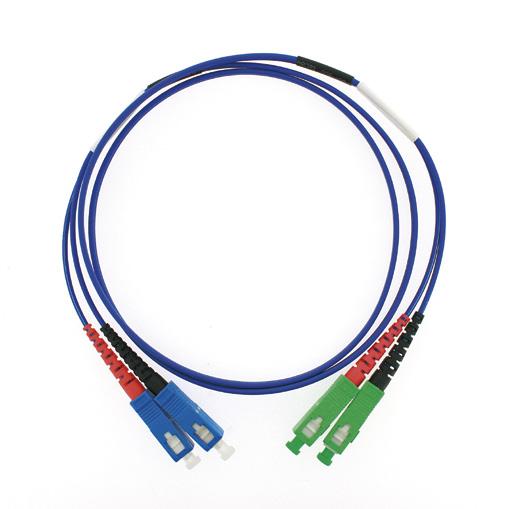 Fiberpatchkabel SM SC/UPC, G657 duplex Duplex singelmode G657 fiberpatchkabel av hög kvalitet med SC/UPC i båda ändar. Hög packningsgrad då kabeln endast bygger 2 mm.