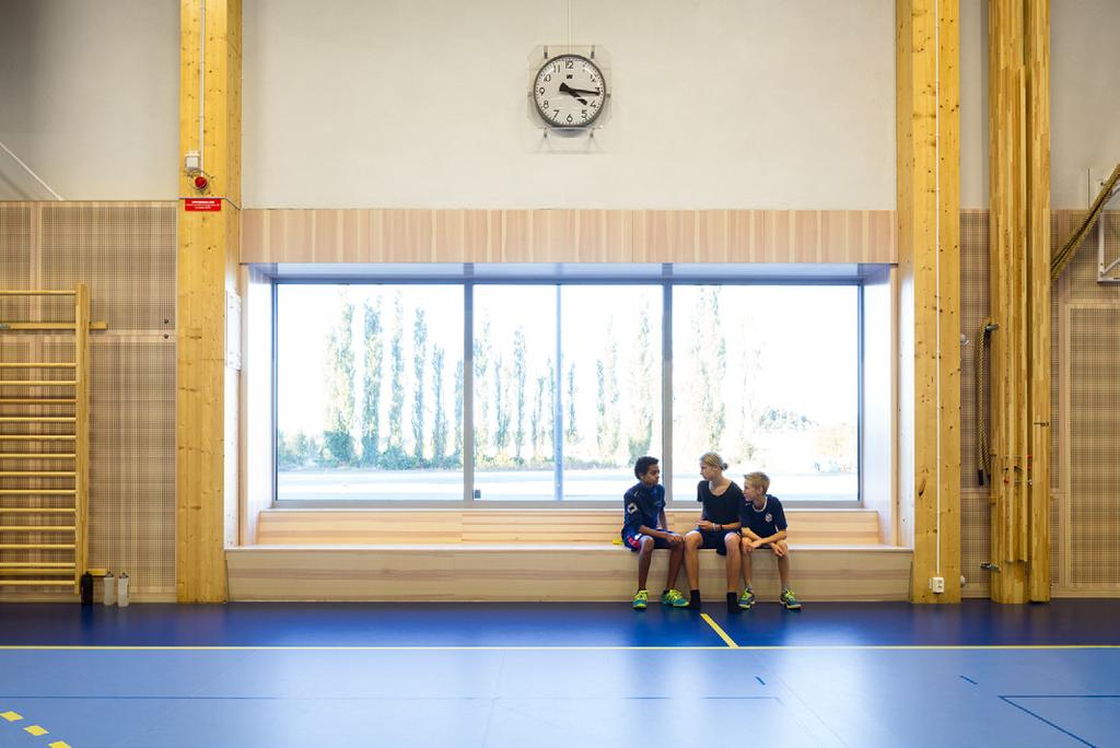 Det är viktigt att lära sig av hur människor svarar som individer på de förslag som ligger inbyggda i gestaltningen.