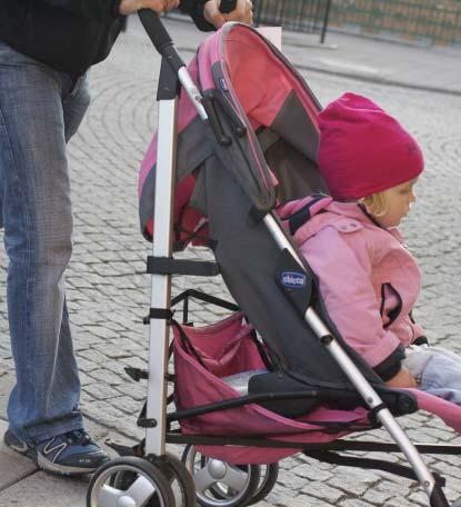 2. UTGÅNGSPUNKTER UTGÅNGSPUNKTER FÖR TRAFIK- PLANEN SOM HELHET En Trafikstrategi för Höörs kommun togs fram 2011 och antogs i juni 2012 (KF 2012-06-13 59).