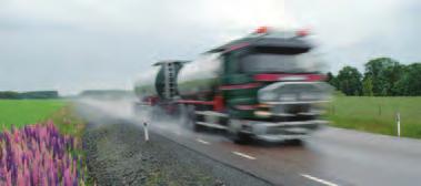 LANDETS FRÄMSTA TRANSPORTREGION Traditionen av handel och sjöfart tillsammans med näringslivets tydliga inriktning mot tillverkningsindustri har satt sin prägel på Västra Götaland som rikets främsta