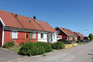 Husen längs Örngatan är något mindre sammanhållna, men har för sin parstruktur ett visst värde.