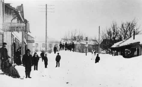 12 Melleruds historia Melleruds historia Liksom många andra samhällen har Mellerud vuxit fram på grund av närheten till viktig infrastruktur.