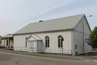 44 Stationssamhället Astern 4. Astern 4 ungdomsgården från 1974. Astern 9. Mycket tidstypisk villa i 1920-talsklassicistisk stil. Astern 9. Ursprungliga hängrännor och stuprör, omsorgsfullt dekorativt utformade.