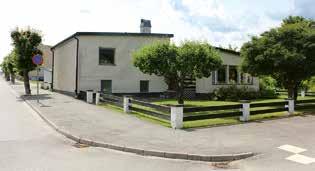 Kulturhistorisk byggnadsinventering nr 54 Melleruds tätort med närområdet mot Vänern 45 Blomman 2 Villan belägen strax intill P. D. Lundgrens torg uppfördes 1971.
