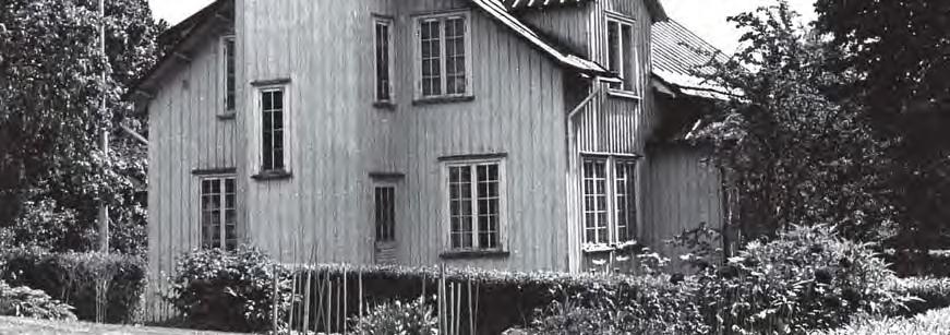 Uppgiftslämnare och foton: Gunnel Bergstrand, Göteborg Byggnadens historia: Församlingen bildades 1886. Stugmöten hölls i gården Fridhem fram till 1921 då missionskyrkan invigdes.