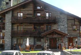 HOTELL Hotel Bellevue Champoluc *** Route Ramey, 16A 11020 Champoluc AO