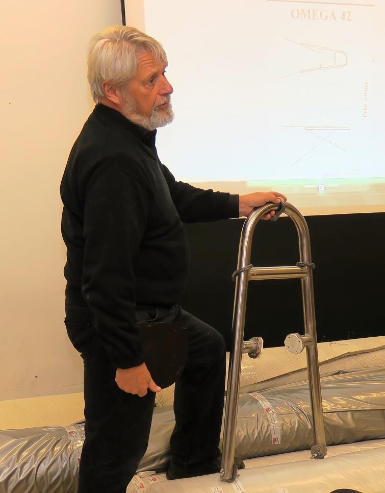 Peke Alvina (Lars-Gunnar Lindberg, SWE 99 Alvina) Man är ju inte 70 längre. En extra stegplatta i fören vore bra för att komma ombord eller av.