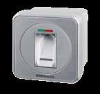 robust med metalltangenter.