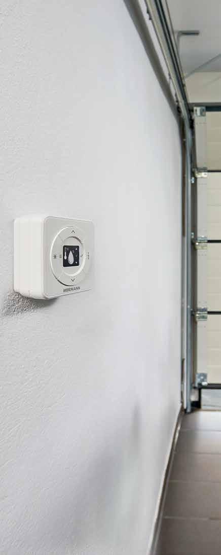 TILLBEHÖR Optimal ventilation av garaget kan skydda mot mögeltillväxt Särskilt när det gäller värmeisolerade garageportar installerade i dåligt isolerade garage är regelbunden ventilation av garaget