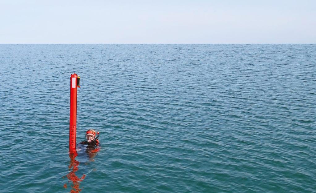 FÖREBYGGANDE SÄKERHETSUTRUSTNING Jag är vilse... Vad gör jag nu? Glöm inte att du kanske ser båten eller stranden, men dina vänner eller dykbesättningen kanske inte ser dig.