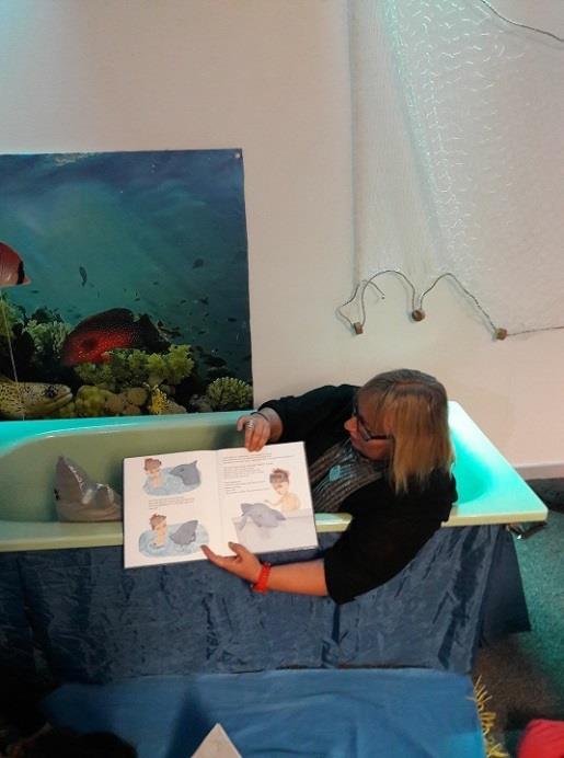 Lässatsningen erbjuder bokat besök på Stadsbiblioteket tillsammans med din barngrupp Vill du och din barngrupp få en visning av barnavdelningen på Stadsbiblioteket?