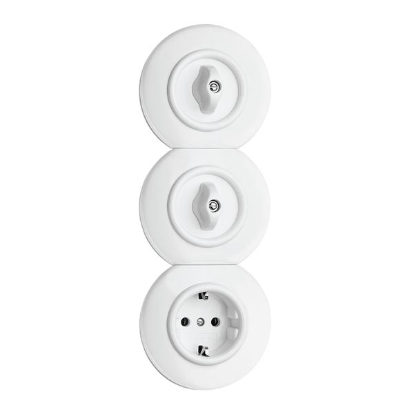högtalaruttag- Flerfacksram mitten-del (2 fasade sidor) för dimmer, datauttag, antennuttag?