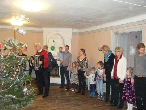 Fullsatt, festlig och uppskattad Julgransplundring Föreningens årliga julgransplundring ägde rum söndagen den 8 januari.