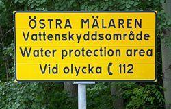 Introduktion För att yrkesmässigt få använda växtskyddsmedel på mark inom ett vattenskyddsområde behövs tillstånd från kommunen (NFS 2015:2) Kommunen ska