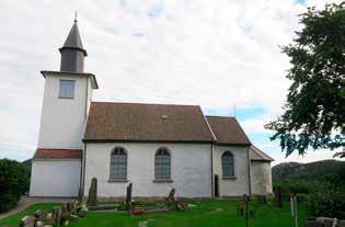 Medeltida taklag 17 Bärfendals absidkyrka från söder. Absidens taklag är inte åtkomligt. Bärfendal Bärfendal är en liten romansk absidkyrka av fältsten.