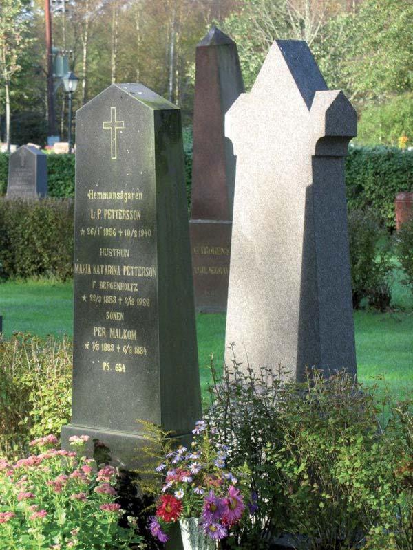 16 BYGGNADSVÅRDSRAPPORT 2007:14 Resta vårdar från omkring 1900, uttryck för dåtidens individualistiska anda.