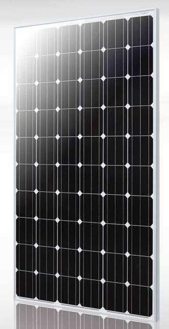 Effekt: 260-320Wp Dim: 1x1,65m Verkningsgrad: 16-19% Spänning: 38V Vikt: 19kg 1kWp =