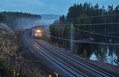 Trafikverket 781 89 Borlänge Besöksadress: Röda Vägen 1 Telefon: 0771-921 921 www.trafikverket.se perjohan.holmstrom@trafikverket.