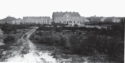 För området finns Ystads byggnadsordning- Regementet, antagen av kommunfullmäktige i Ystad, augusti 2009.