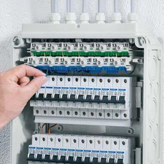 Tekniska detaljer Apparatinstallation, kåpor Apparatinstallation i Normkapsling Normkapsling kan utrustas med valfri utrustning för DIN-skena, om