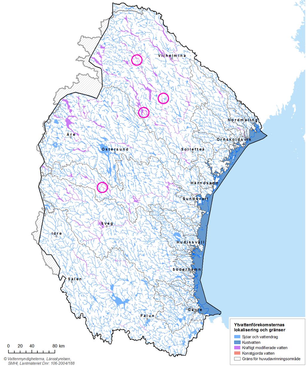 Karta 2.4. Ytvattenförekomsternas lokalisering och gränser i Bottenhavets vattendistrikt. Inringningarna visar konstgjorda ytvattenförekomster.