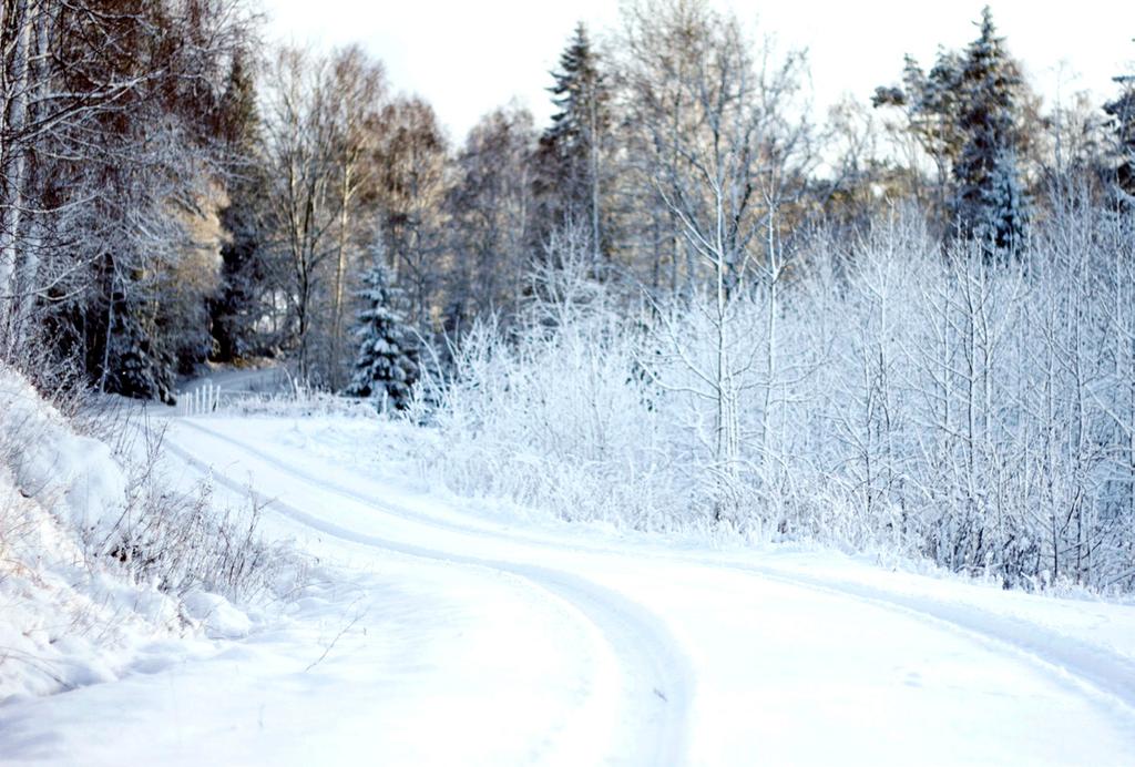 VI SNÖRÖJER KIL Nu är vintersäsongen här! Är du bilist eller fastighetsägare? Då kan du underlätta vårt arbete med att göra vägarna i Kil trygga och snöfria.