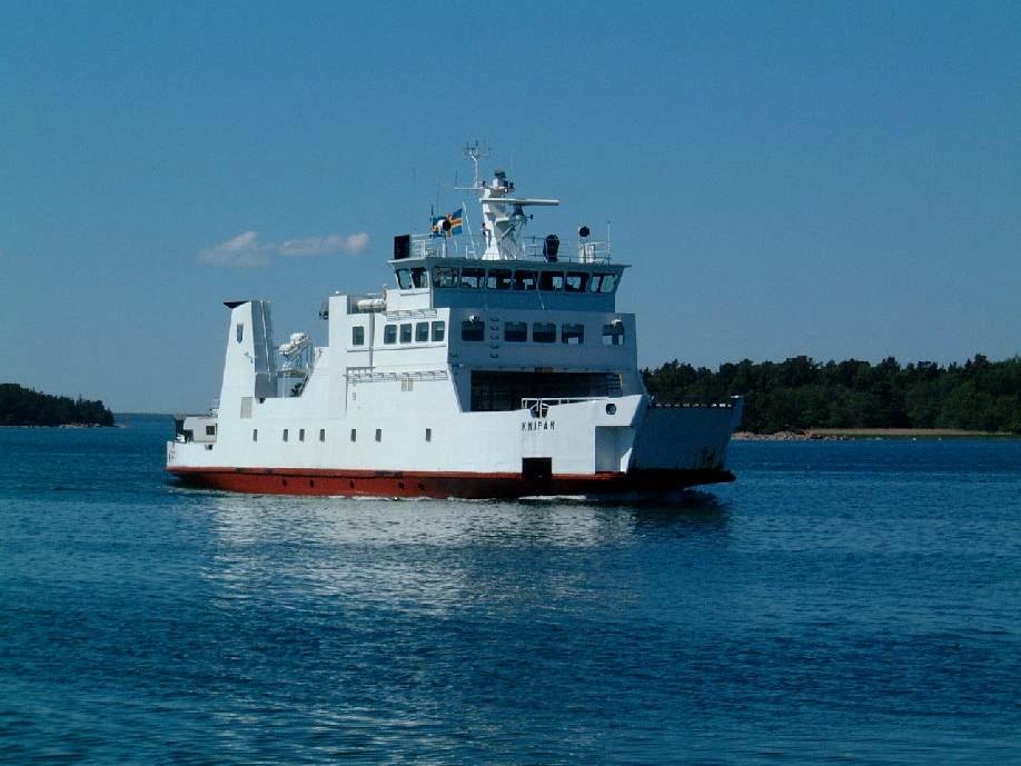 ÅLR 208/4762 Telefon:+358 8 25000 Telefax: +358 8 23790 Dockningsspecifikation m/s Knipan 208 Huvud data Längd 48,50 m Bredd 0,53 m