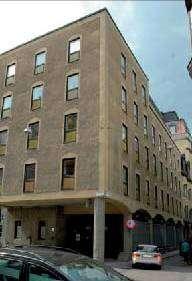 Flickskolan kontorsbyggnad Thulehuset Byggnaderna inom kvarteret Träsket I hörnet Sveavägen/Adolf Fredriks Kyrkogata uppfördes år 1910 Atheneum för flickor (B) i jugendstil efter ritningar av