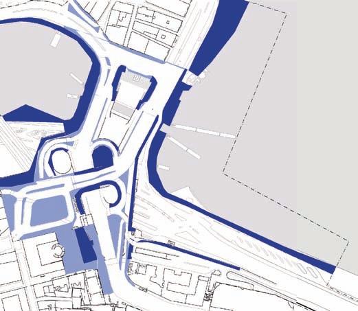 Människor som uppenbarligen står och tittar på utsikten finner man längs Munkbron-Mälarrampen och Skeppsbron-Saltsjörampen, samt på Ryssgården.
